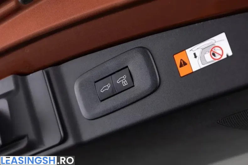 Lexus RZ din 2024 cu 9.214 km - oferta LEX206873 - foto 40