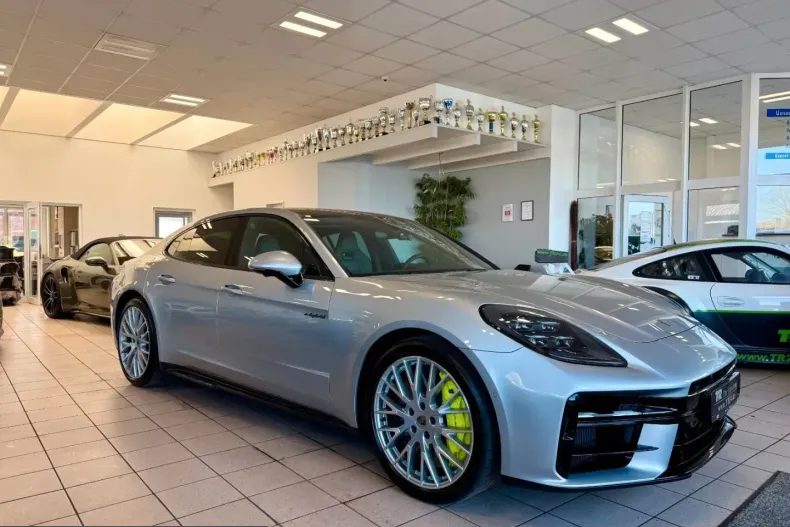 Porsche Panamera din 2025 cu 43.280 km - oferta POR206874 - foto 3