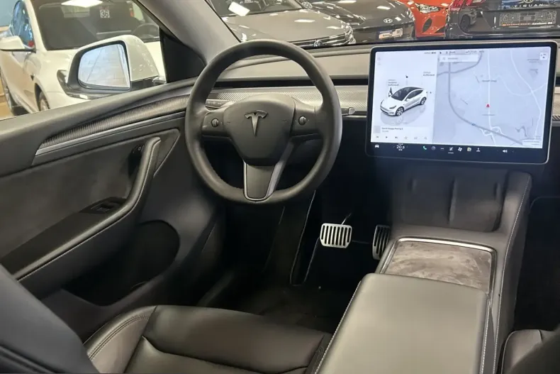 Tesla Model Y din 2022 cu 72.450 km - oferta TES206875 - foto 13