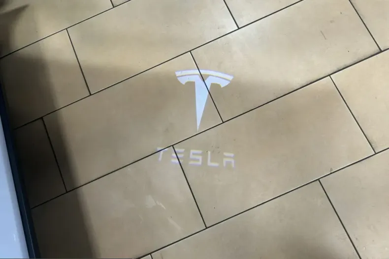 Tesla Model Y din 2022 cu 72.450 km - oferta TES206875 - foto 30