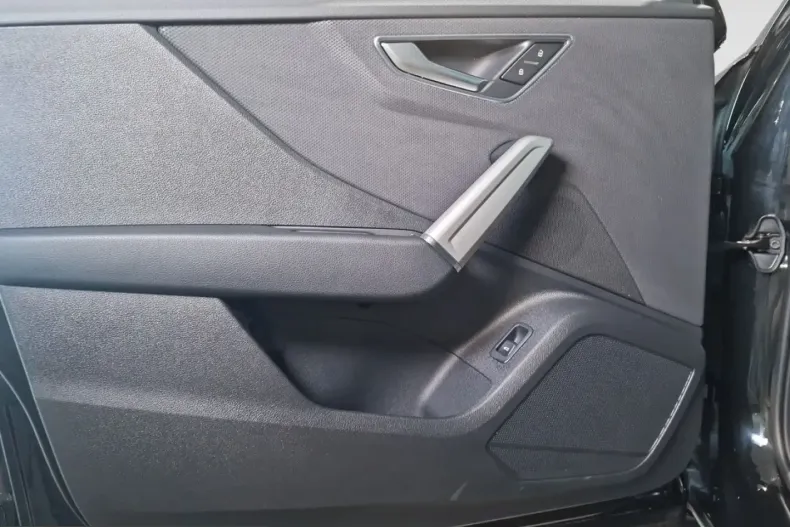 Audi Q2 din 2025 cu 7.050 km - oferta AUD206876 - foto 14