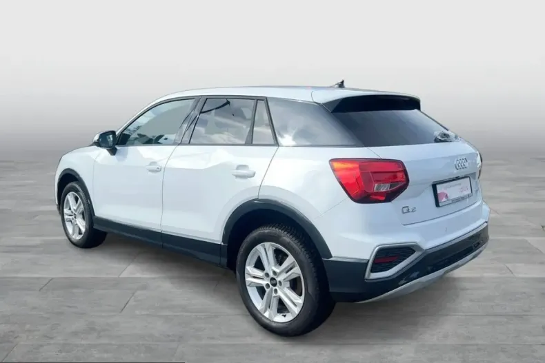 Audi Q2 din 2025 cu 6.200 km - oferta AUD206877 - foto 3