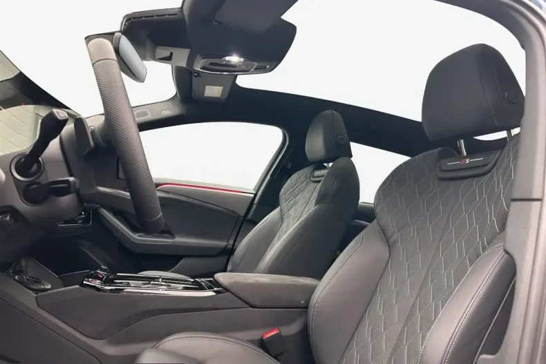 Audi A6 e-tron din 2025 cu 8.200 km - oferta AUD206878 - foto 10