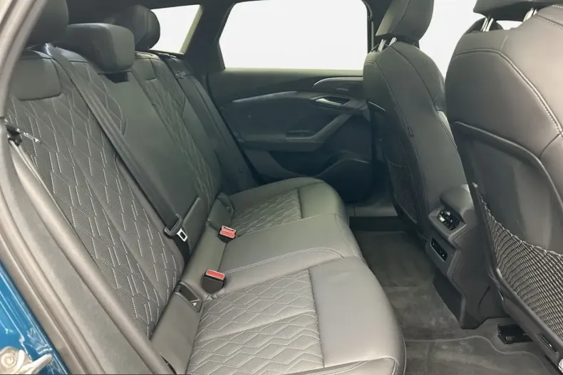 Audi A6 e-tron din 2025 cu 8.200 km - oferta AUD206878 - foto 15