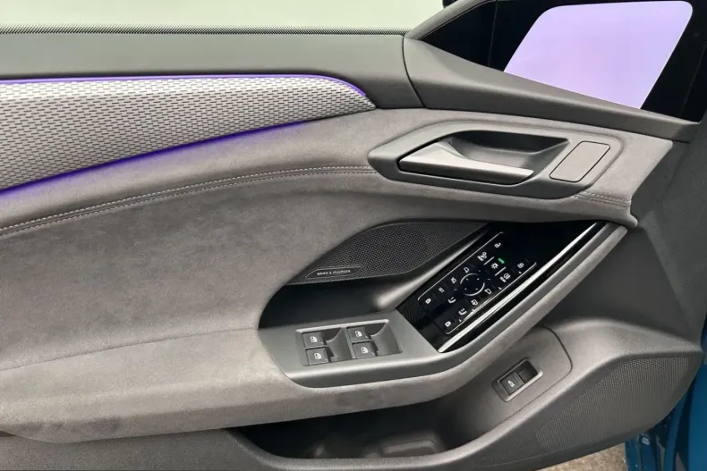 Audi A6 e-tron din 2025 cu 8.200 km - oferta AUD206878 - foto 20