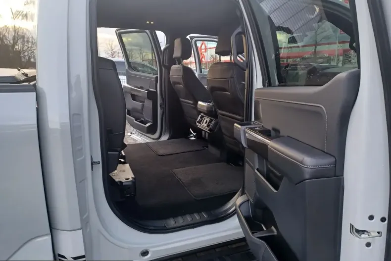 Ford F 150 din 2024 cu 22.661 km - oferta FOR206882 - foto 12