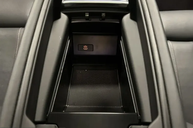 BMW X6 (Seria X) din 2025 cu 22.603 km - oferta BMW206883 - foto 21