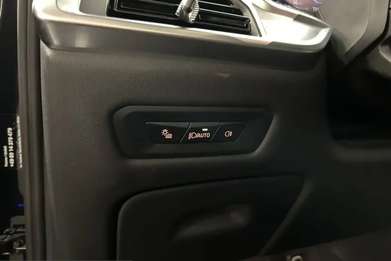 BMW X6 (Seria X) din 2025 cu 22.603 km - oferta BMW206883 - foto 33