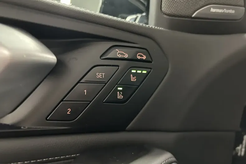 BMW X6 (Seria X) din 2025 cu 22.603 km - oferta BMW206883 - foto 38