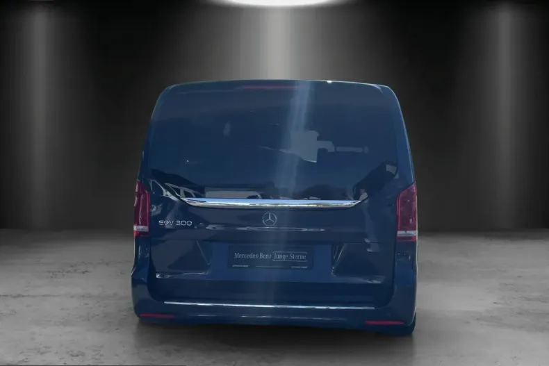 Mercedes-Benz EQV din 2024 cu 12.298 km - oferta MER206887 - foto 3