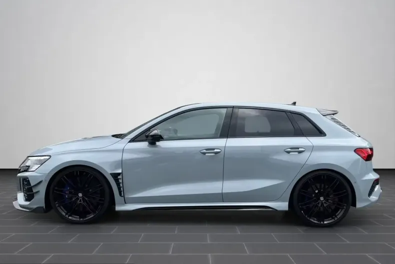 Audi RS3 din 2023 cu 1.692 km - oferta AUD206889 - foto 3