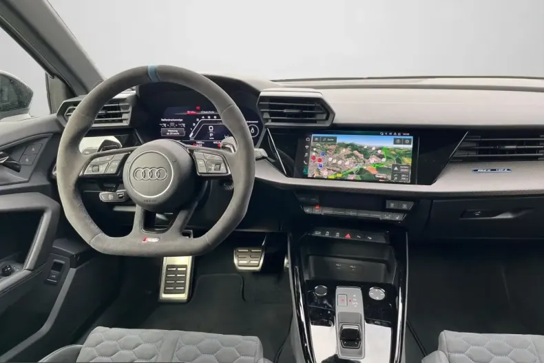 Audi RS3 din 2023 cu 1.692 km - oferta AUD206889 - foto 9