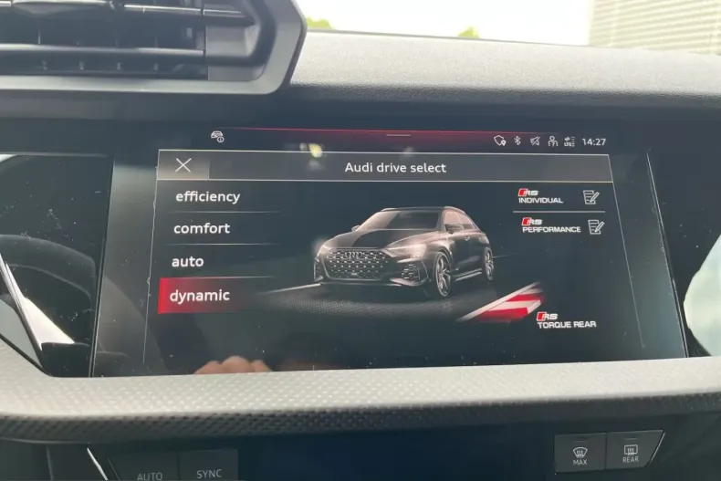 Audi RS3 din 2023 cu 1.692 km - oferta AUD206889 - foto 15