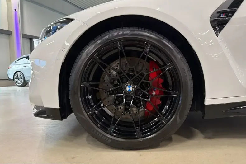 BMW X4 M (Seria X) din 2025 cu 7.597 km - oferta BMW206893 - foto 9