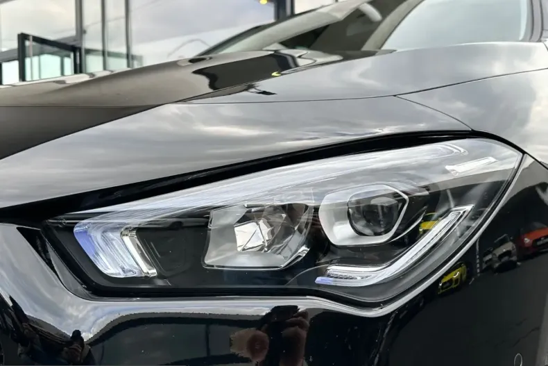 Mercedes-Benz CLA 250 (Clasa CLA) din 2022 cu 38.689 km - oferta MER206895 - foto 9