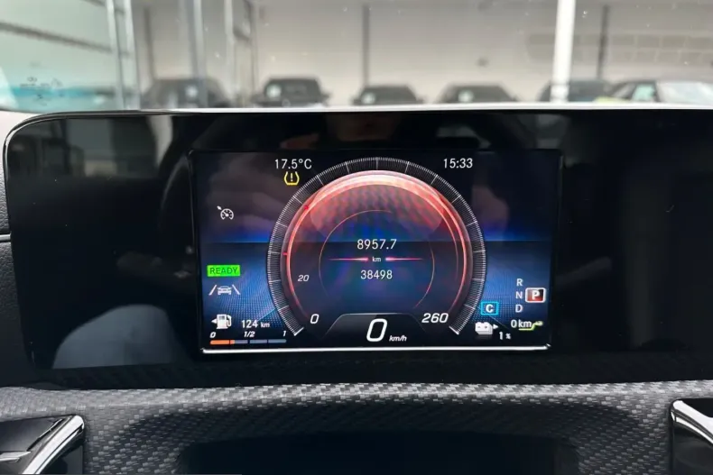 Mercedes-Benz CLA 250 (Clasa CLA) din 2022 cu 38.689 km - oferta MER206895 - foto 23