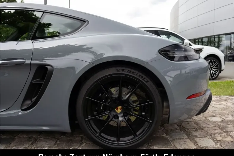 Porsche Cayman din 2024 cu 29.900 km - oferta POR206896 - foto 13