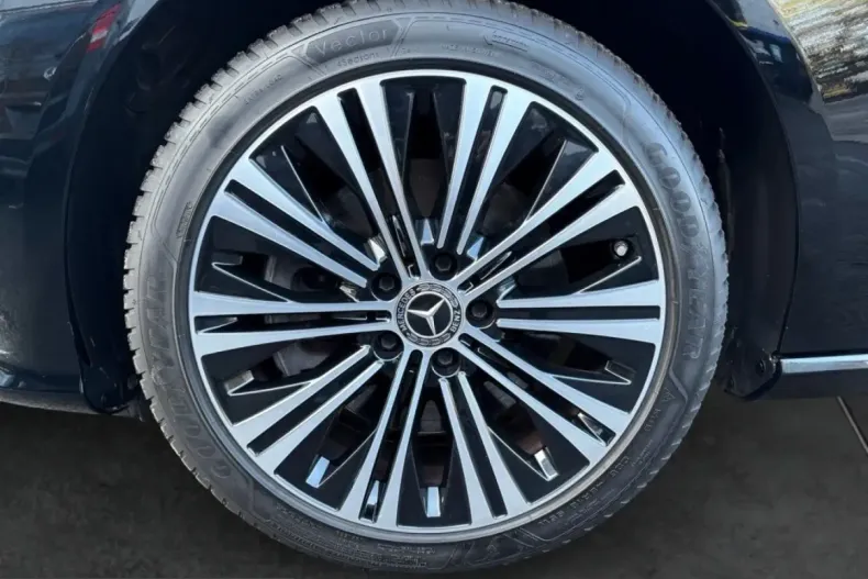 Mercedes-Benz CLA 250 (Clasa CLA) din 2022 cu 68.292 km - oferta MER206898 - foto 14