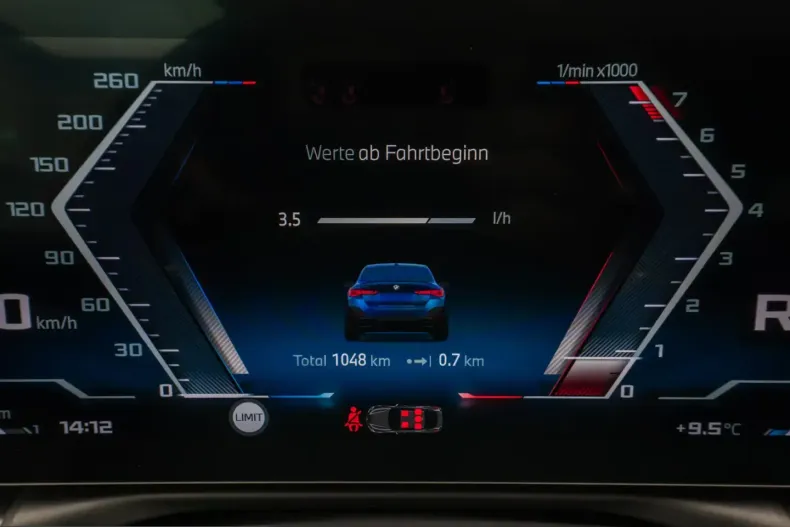 BMW M440i (Seria 4) din 2025 cu 1.048 km - oferta BMW206904 - foto 24