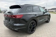 Volkswagen Touareg din 2025 cu 1.100 km - oferta VOL206905 - foto 2