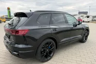 Volkswagen Touareg din 2025 cu 1.100 km - oferta VOL206905 - foto 4