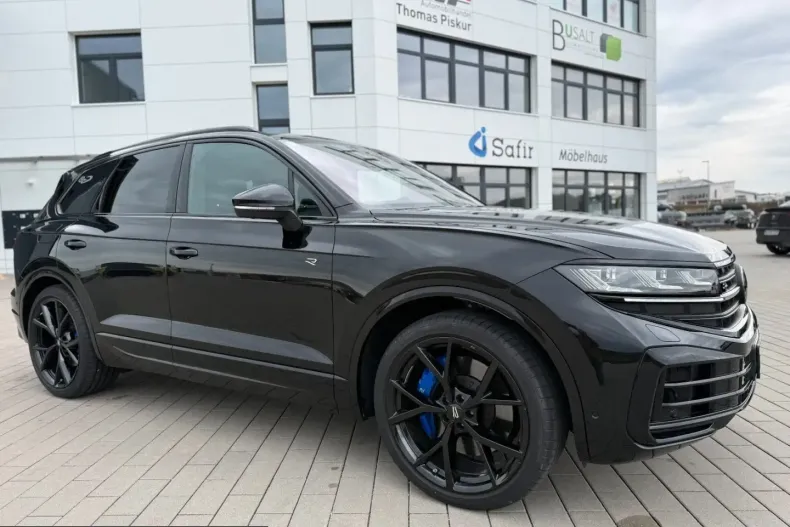 Volkswagen Touareg din 2025 cu 1.100 km - oferta VOL206905 - foto 19