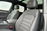 Volkswagen Touareg din 2025 cu 1.100 km - oferta VOL206905 - foto 24