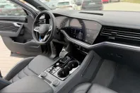 Volkswagen Touareg din 2025 cu 1.100 km - oferta VOL206905 - foto 42