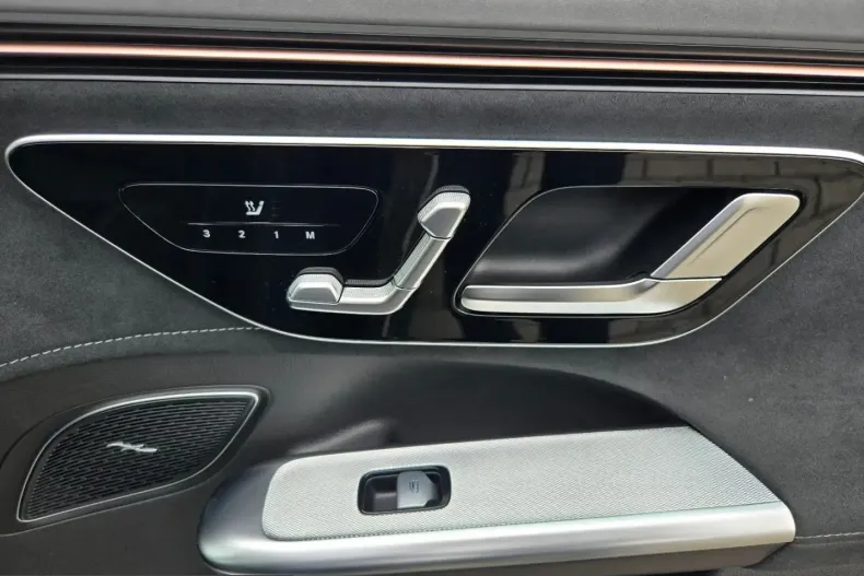 Mercedes-Benz EQE SUV din 2024 cu 19.400 km - oferta MER206909 - foto 15