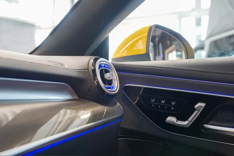 Mercedes-Benz CLE 300 (Clasa CLE) din 2024 cu 7.836 km - oferta MER206913 - foto 15