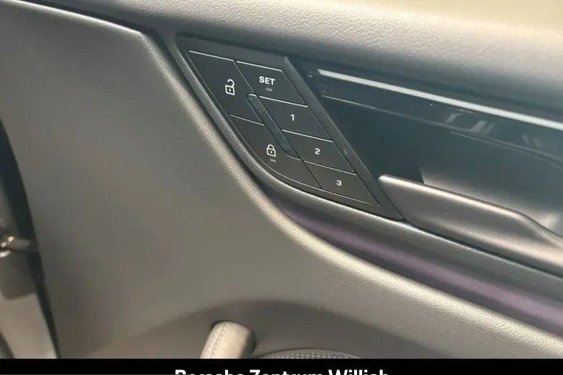 Porsche Macan din 2025 cu 15.900 km - oferta POR206917 - foto 15