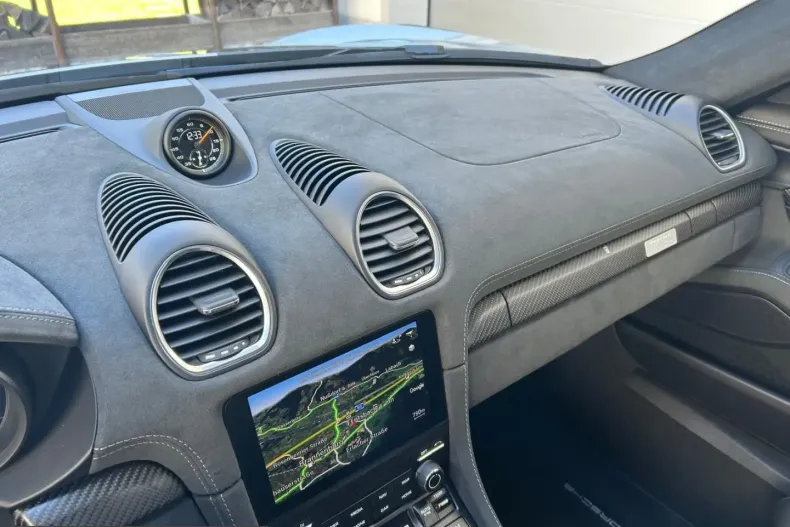 Porsche Cayman din 2024 cu 6.700 km - oferta POR206919 - foto 17