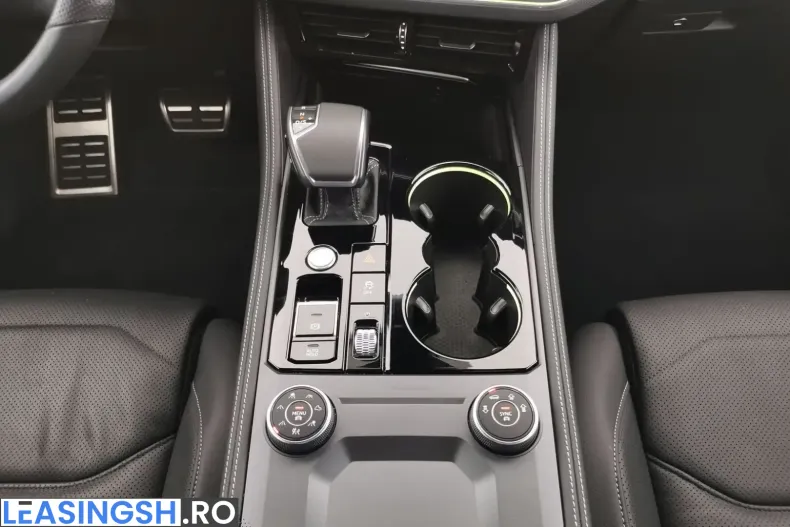 Volkswagen Touareg din 2025 cu 48.090 km - oferta VOL206925 - foto 12