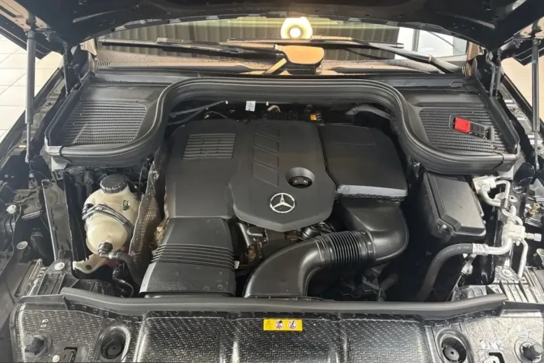 Mercedes-Benz GLE 300 (Clasa GLE) din 2024 cu 14.950 km - oferta MER206927 - foto 4