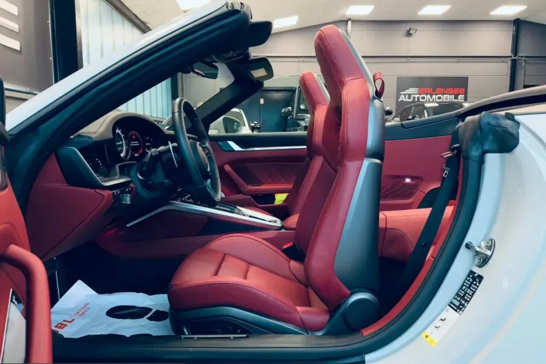 Porsche 992 din 2024 cu 2.500 km - oferta POR206930 - foto 11