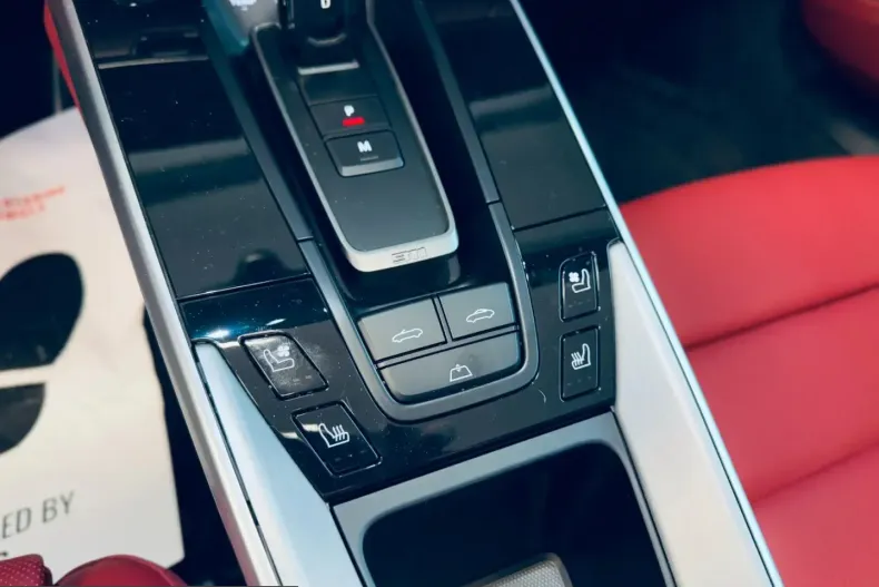 Porsche 992 din 2024 cu 2.500 km - oferta POR206930 - foto 17