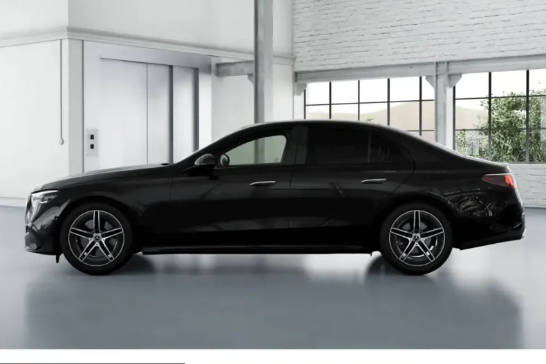 Mercedes-Benz E 220 (Clasa E) din 2025 cu 13.863 km - oferta MER206935 - foto 3