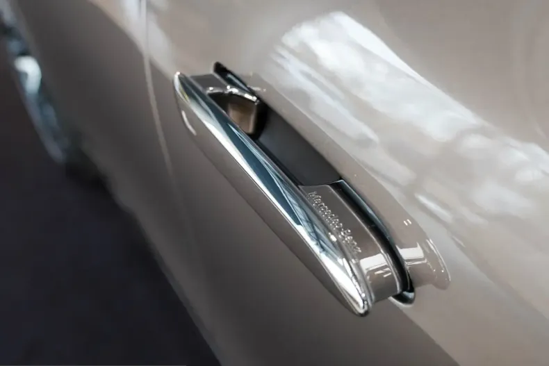 Mercedes-Benz E 450 (Clasa E) din 2025 cu 41.576 km - oferta MER206949 - foto 3