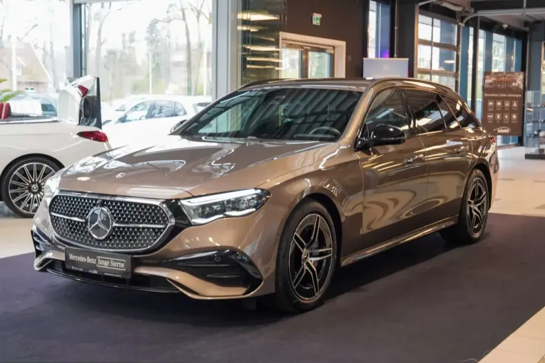 Mercedes-Benz E 450 (Clasa E) din 2025 cu 41.576 km - oferta MER206949 - foto 6