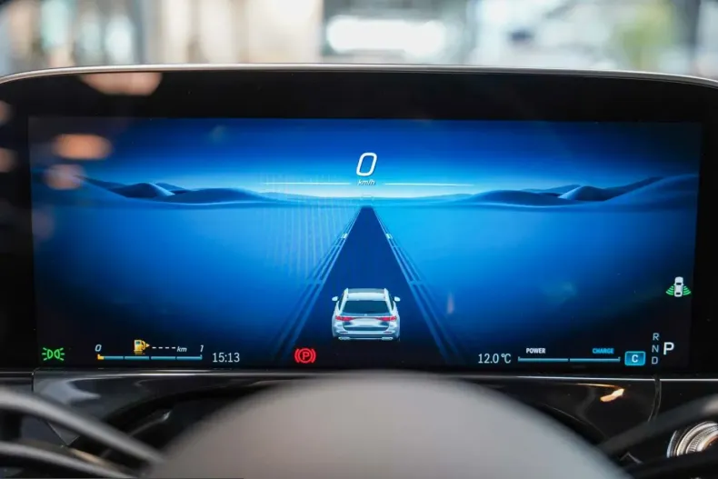 Mercedes-Benz E 450 (Clasa E) din 2025 cu 41.576 km - oferta MER206949 - foto 15