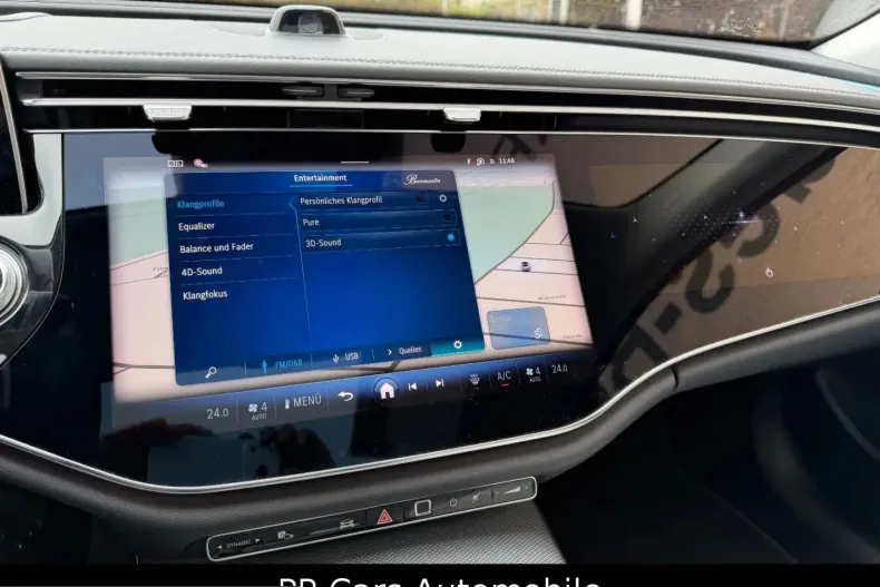 Mercedes-Benz E 220 (Clasa E) din 2023 cu 3.048 km - oferta MER206950 - foto 13