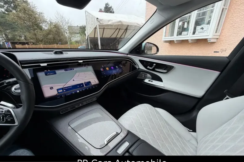 Mercedes-Benz E 220 (Clasa E) din 2023 cu 3.048 km - oferta MER206950 - foto 17