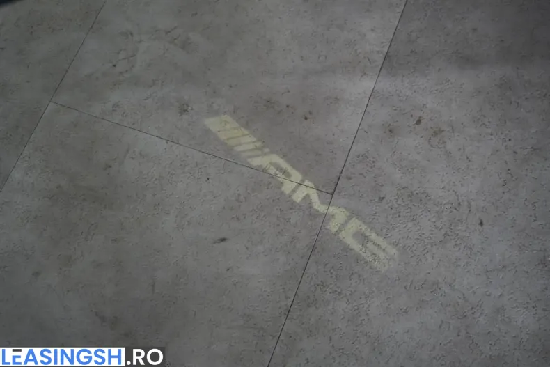 Mercedes-Benz GLE 63 AMG (Clasa GLE) din 2024 cu 60.000 km - oferta MER206953 - foto 32