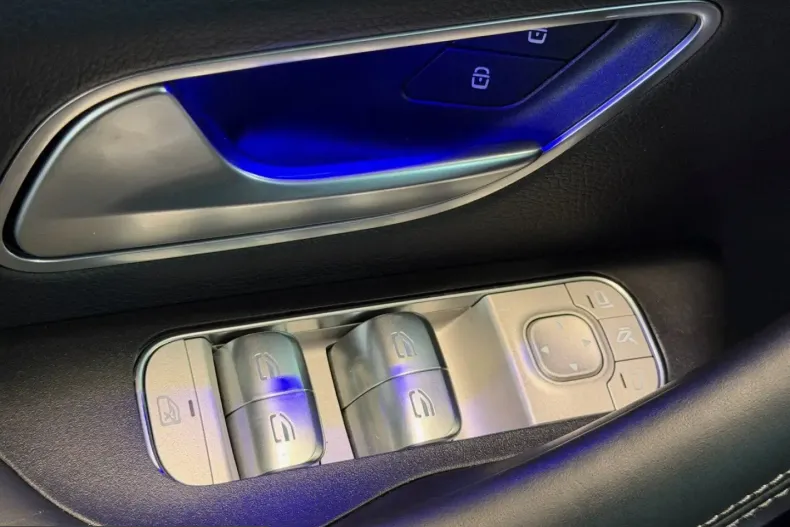 Mercedes-Benz GLE 53 AMG (Clasa GLE) din 2024 cu 29.859 km - oferta MER206955 - foto 29