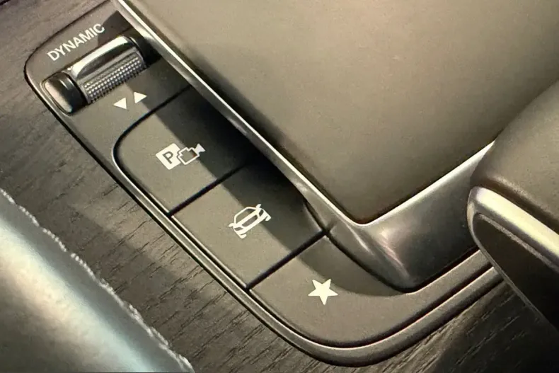 Mercedes-Benz GLE 53 AMG (Clasa GLE) din 2024 cu 29.859 km - oferta MER206955 - foto 31