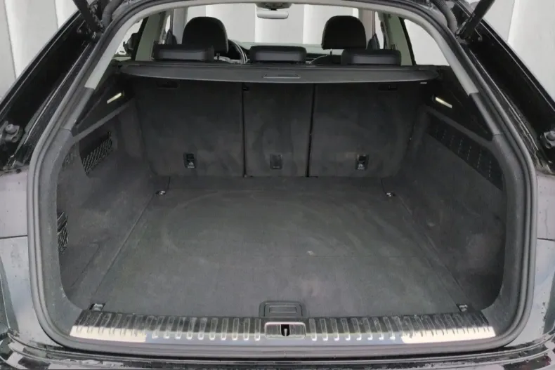 Audi Q8 din 2022 cu 35.248 km - oferta AUD206961 - foto 11