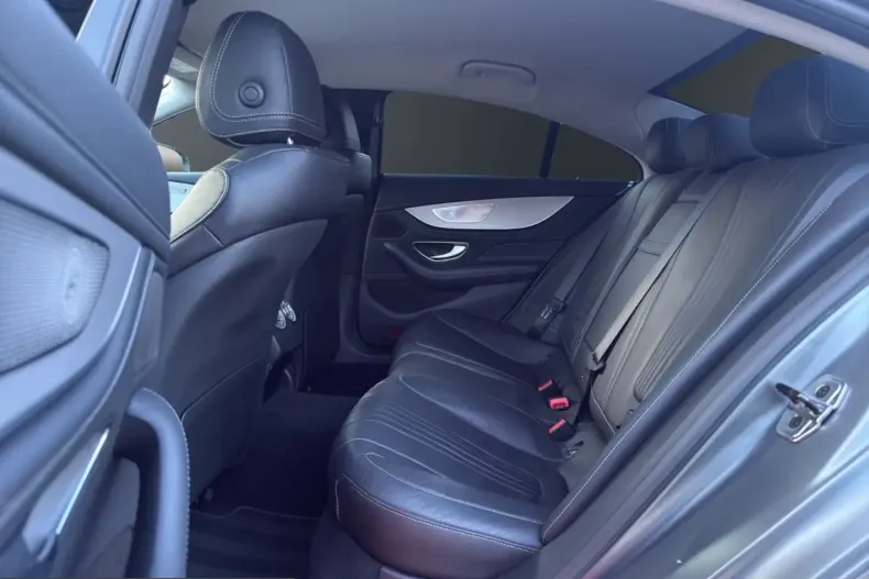 Mercedes-Benz CLS 300 (Clasa CLS) din 2022 cu 48.000 km - oferta MER206963 - foto 11