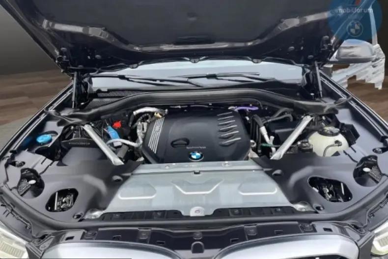 BMW X4 (Seria X) din 2022 cu 15.277 km - oferta BMW206971 - foto 21