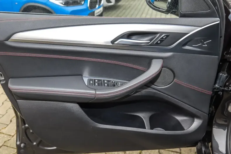 BMW X4 (Seria X) din 2022 cu 108.886 km - oferta BMW206973 - foto 19