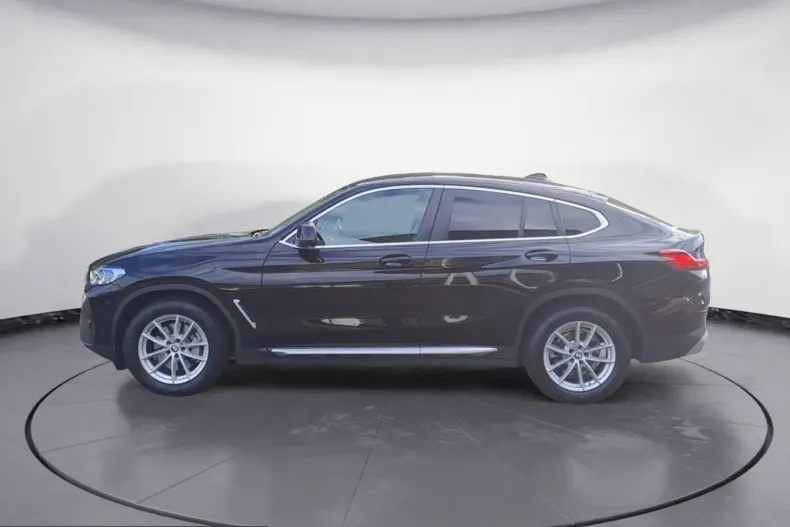 BMW X4 (Seria X) din 2022 cu 75.410 km - oferta BMW206975 - foto 2